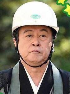 在《对不起青春》里风间杜夫饰演原平太的角色剧照