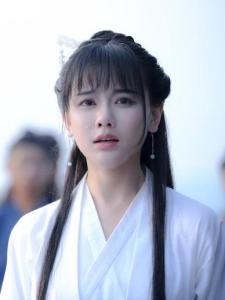 在《大明锦衣卫2》里南笙饰演周梦蝶的角色剧照