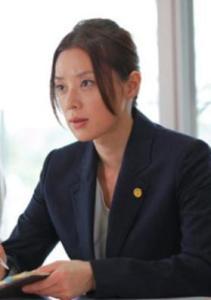 桐野真希子