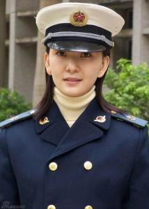 梅杏儿角色图片