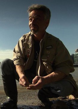 泰晤士河寻宝记