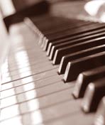 钢琴演奏家王洵